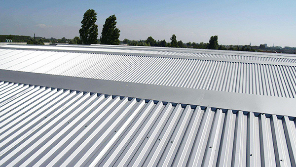 彩钢铝镁锰楼承板的优点和用途揭秘